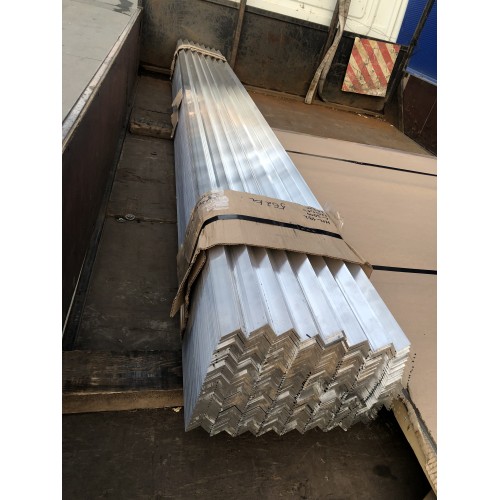 Дюралевый уголок 25х18х3мм Д16Т неравнополочный